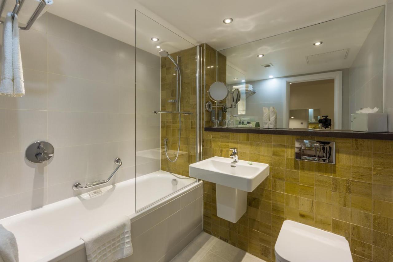 Holiday Inn London Watford Junction By Ihg Εξωτερικό φωτογραφία