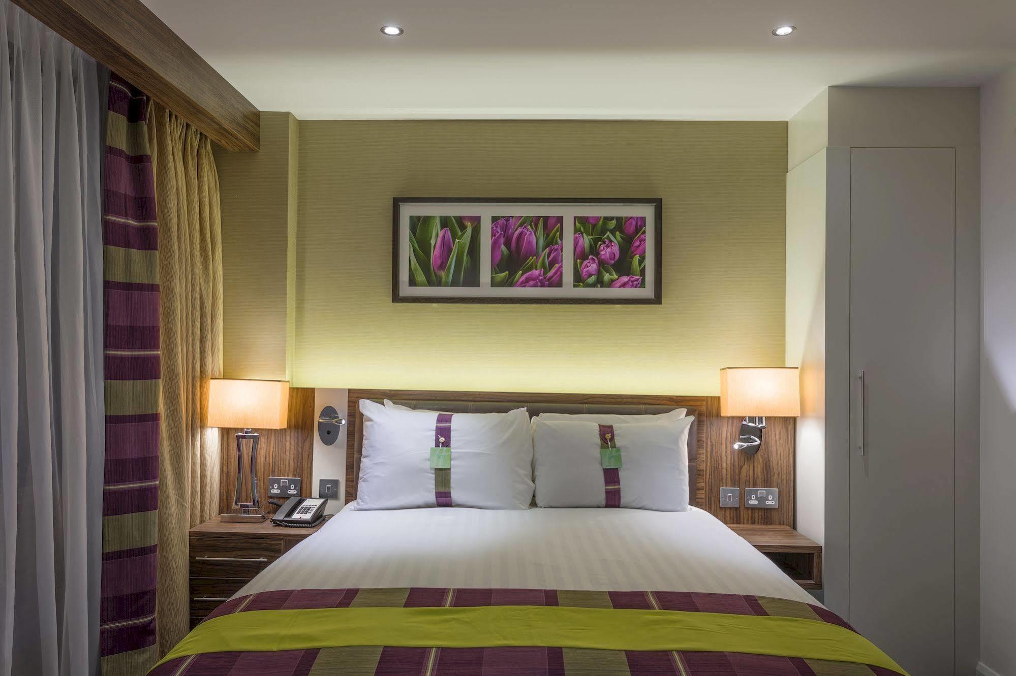 Holiday Inn London Watford Junction By Ihg Εξωτερικό φωτογραφία
